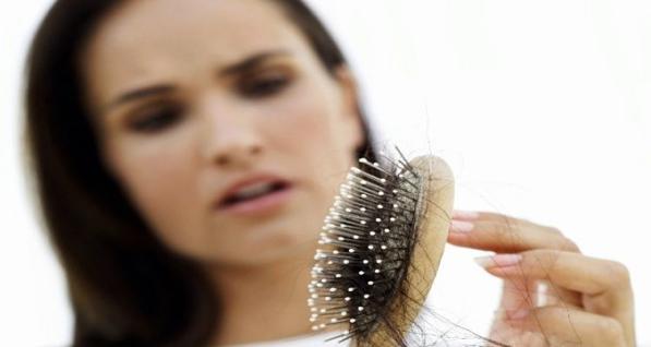 Le maschere da cui rapidamente coltivano capelli
